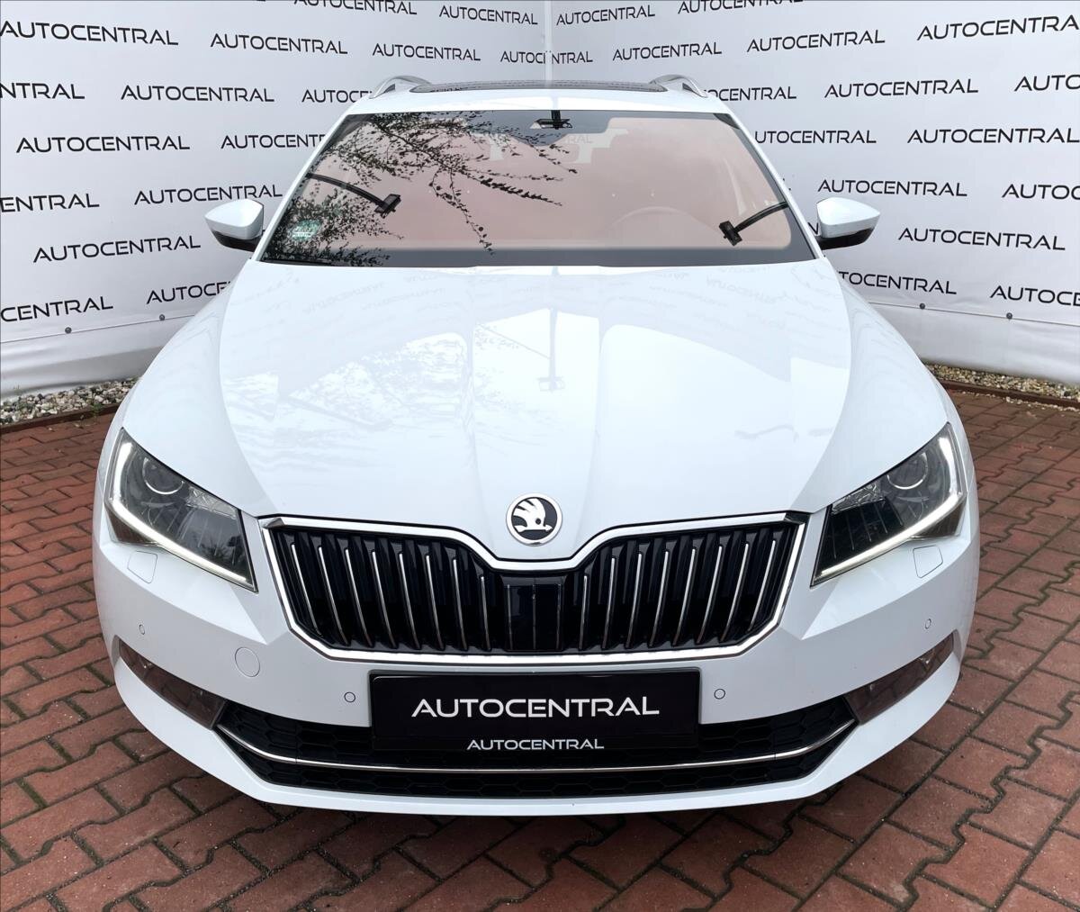 Škoda Superb Kombi 2,0 l 140 kw