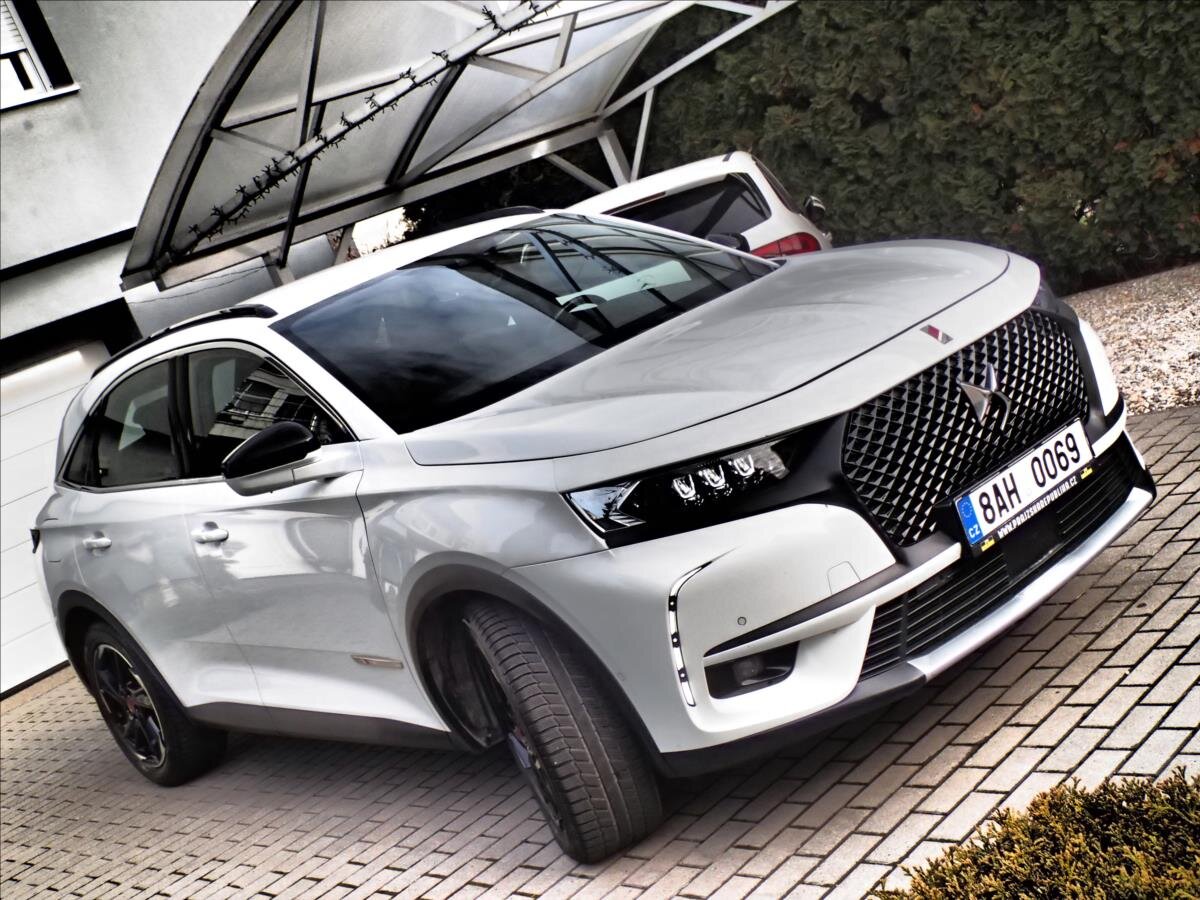 DS Automobiles DS7 Crossback