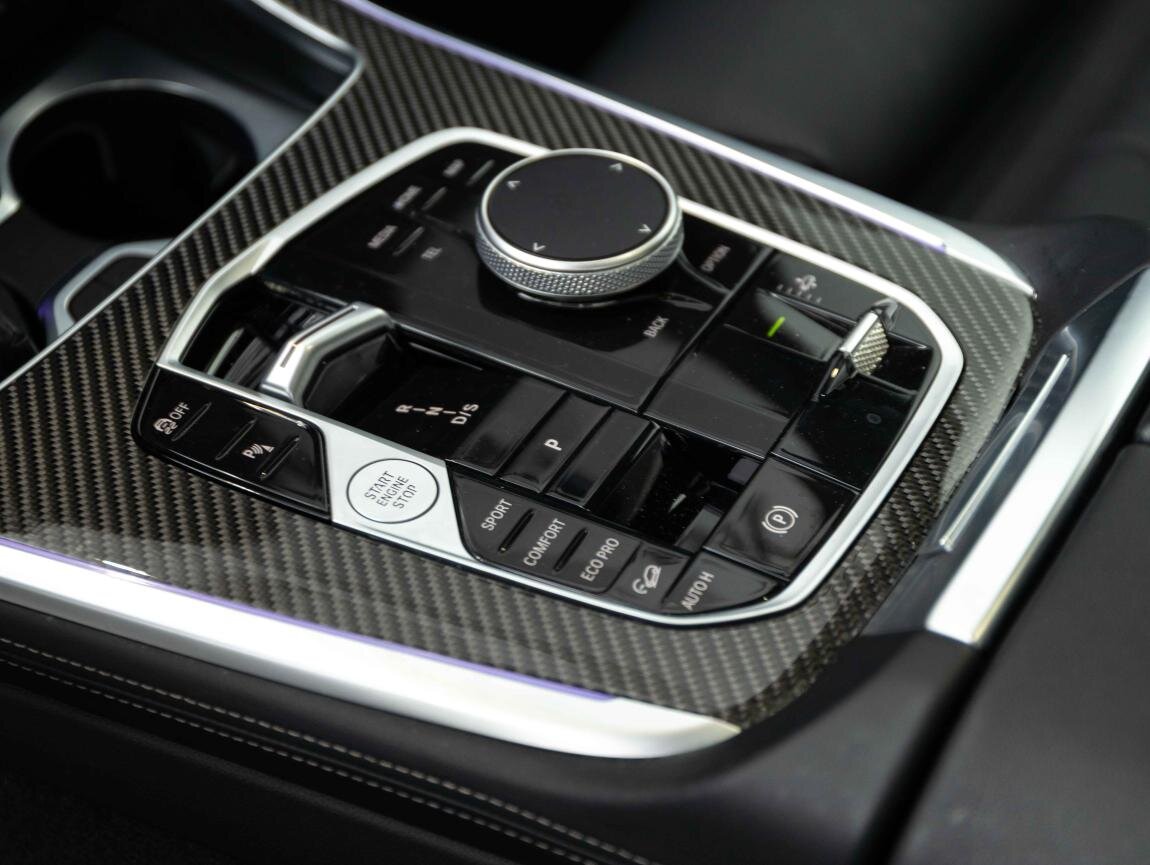 BMW X7 SUV / Terénní 3,0 l 259 kw