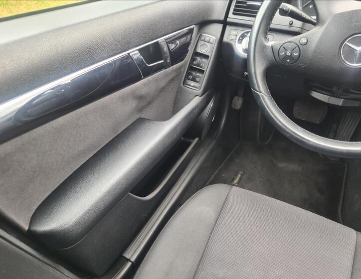 Mercedes-Benz Třídy C 11