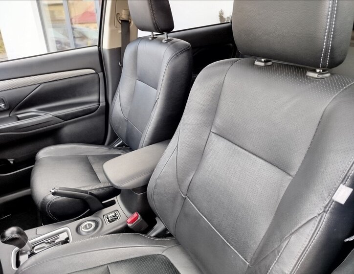 Mitsubishi Outlander SUV 2,3 l 110 kw