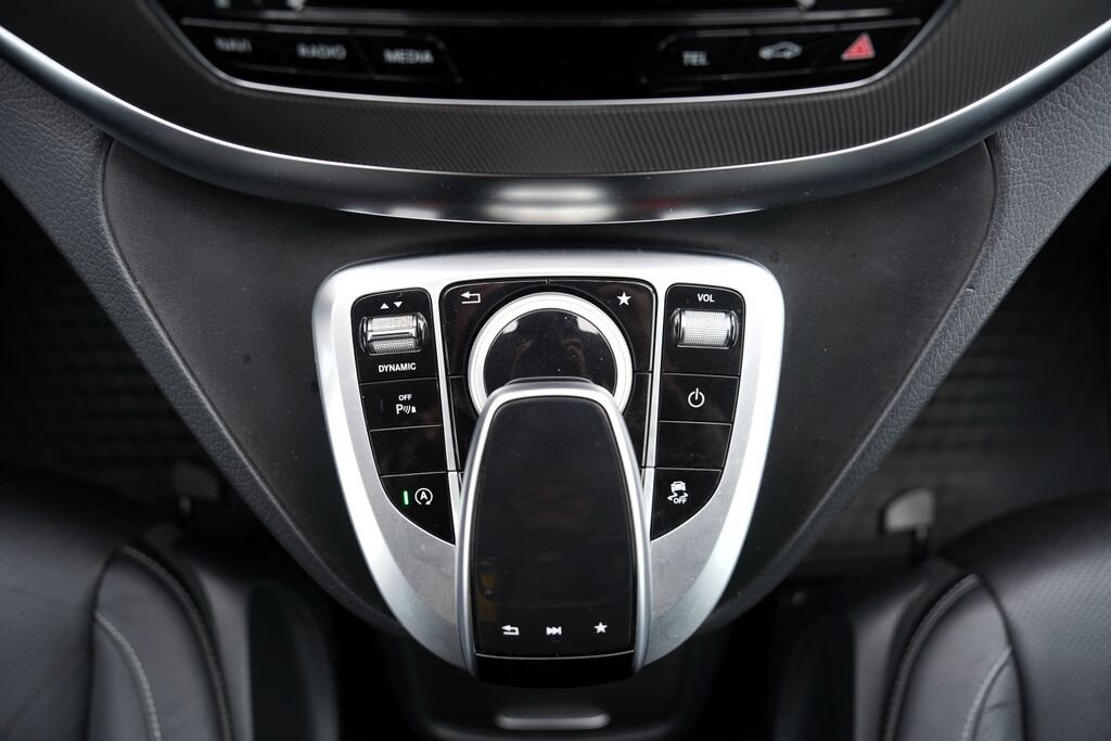 Mercedes-Benz Třídy V MPV 2,1 l 140 kw