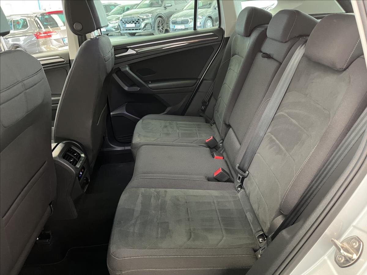 Volkswagen Tiguan SUV 1,5 l 110 kw