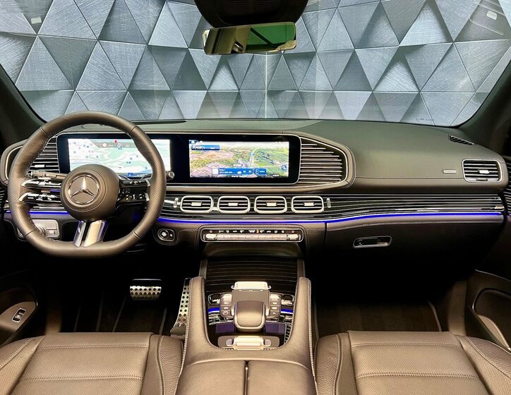 Mercedes-Benz GLS SUV 3,0 l 280 kw