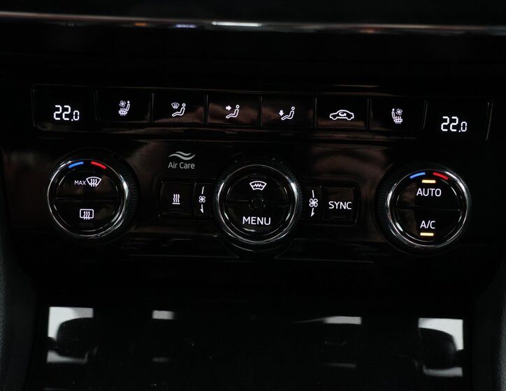 Škoda Superb Kombi 2,0 l 110 kw