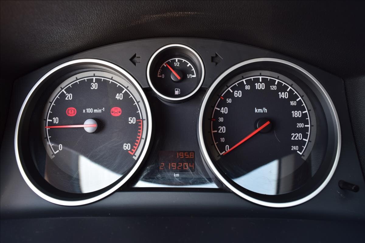 Opel Astra Kombi 1,9 l 74 kw