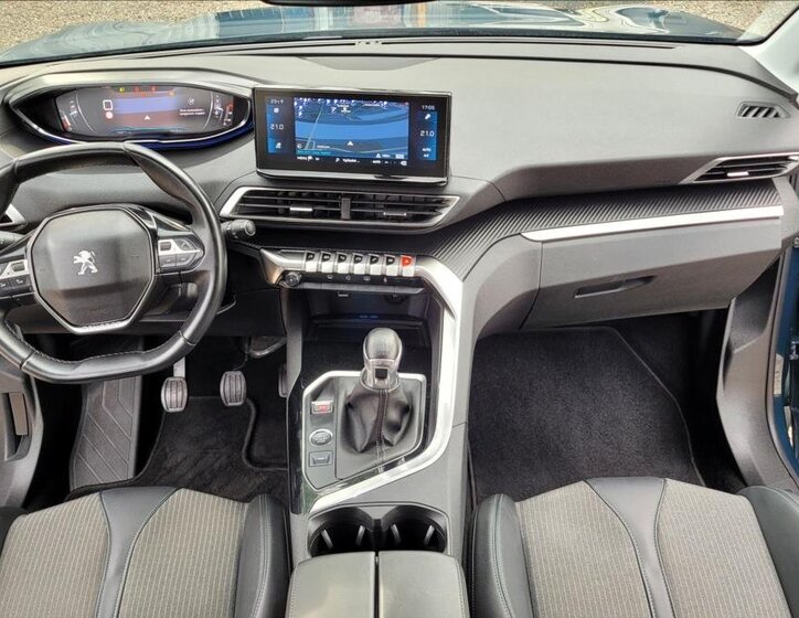 Peugeot 3008 SUV / Terénní 1,5 l 96 kw