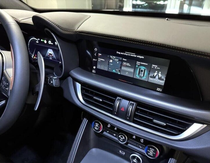 Alfa Romeo Stelvio SUV / Terénní 2,0 l 206 kw