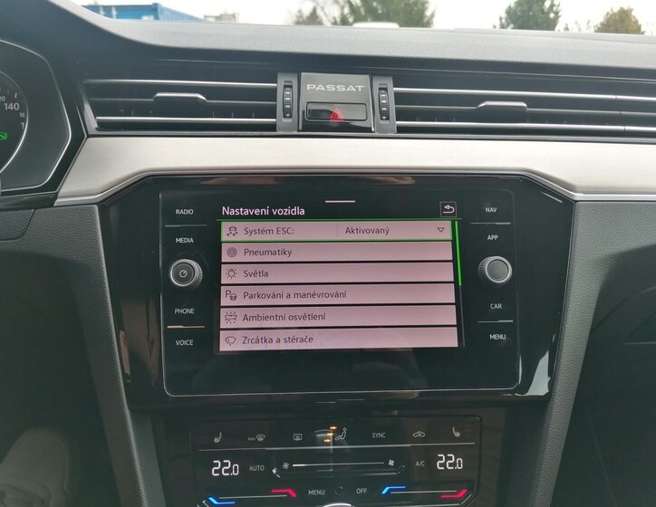 Volkswagen Passat Kombi 2,0 l 90 kw