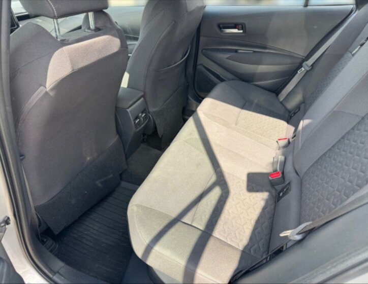 Toyota Corolla Kombi 2,0 l 112 kw