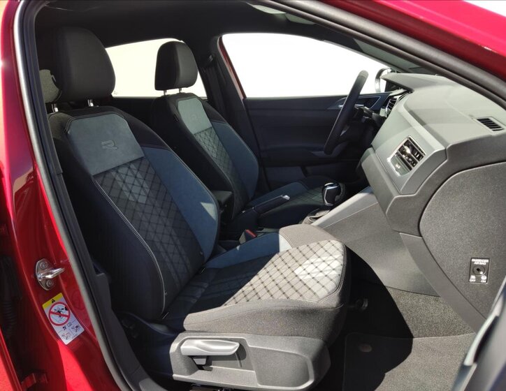 Volkswagen Taigo SUV / Terénní 1,5 l 110 kw