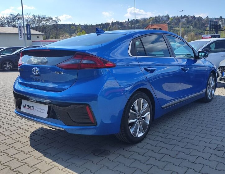 Hyundai IONIQ Hatchback 1,6 l 104 kw