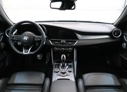 Alfa Romeo Giulia Sedan 2,0 l 206 kw