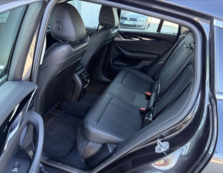 BMW X4 Ostatní 2,0 l 140 kw