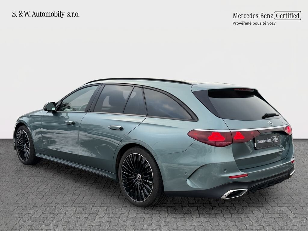 Mercedes-Benz Třídy E Kombi 2,0 l 145 kw