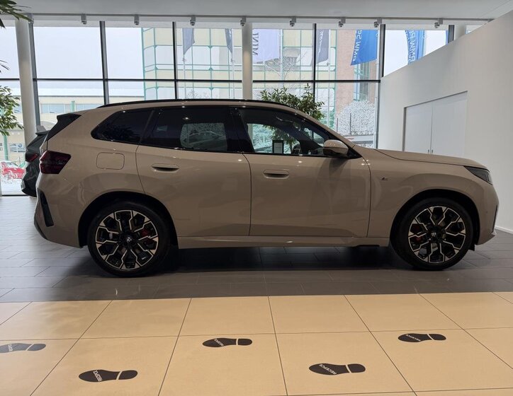 BMW X3 SUV 2,0 l 145 kw