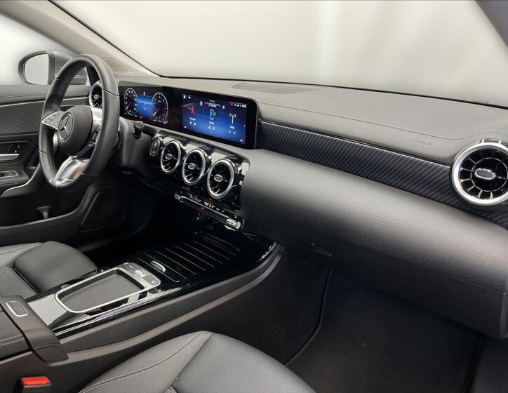 Mercedes-Benz CLA Kombi 2,0 l 85 kw