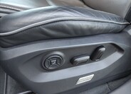 Volkswagen Touareg 11