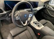 BMW i4 11