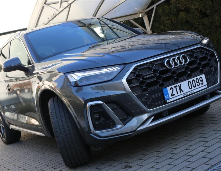 Audi Q5 SUV 2,0 l 150 kw