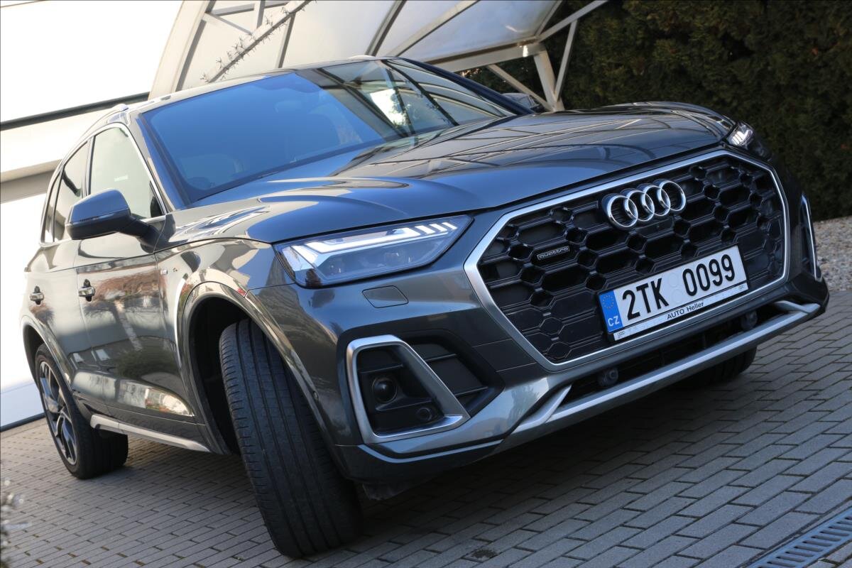 Audi Q5 SUV 2,0 l 150 kw