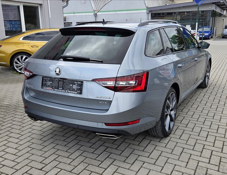 Škoda Superb 3