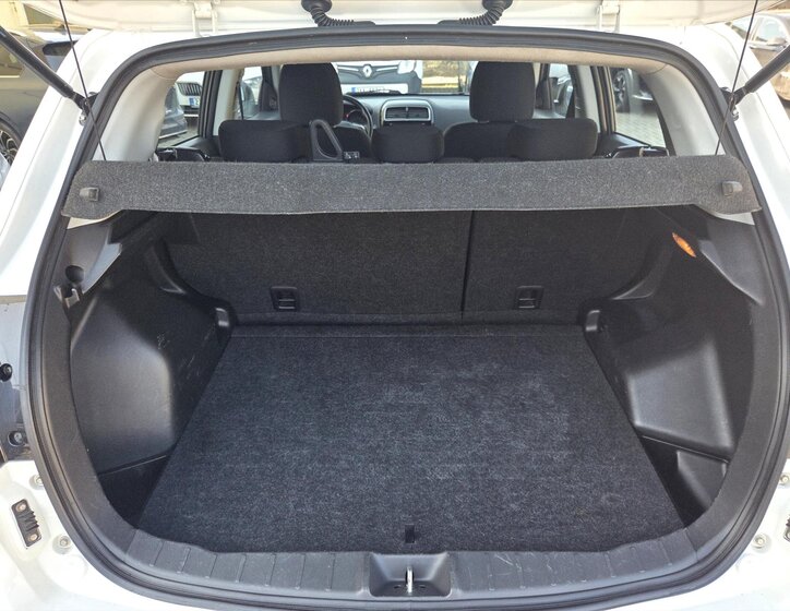 Mitsubishi ASX SUV / Terénní 1,6 l 84 kw