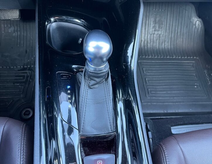 Toyota C-HR SUV / Terénní 1,8 l 72 kw