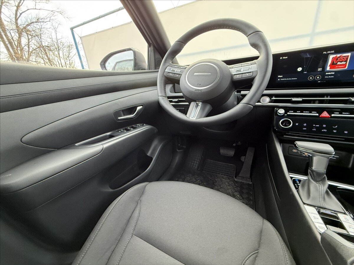 Hyundai Tucson SUV 1,6 l 110 kw