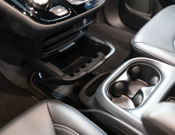 Chrysler Pacifica MPV 3,6 l 221 kw