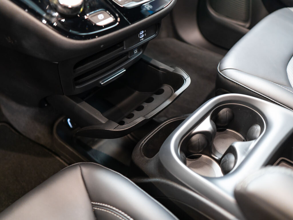 Chrysler Pacifica MPV 3,6 l 221 kw