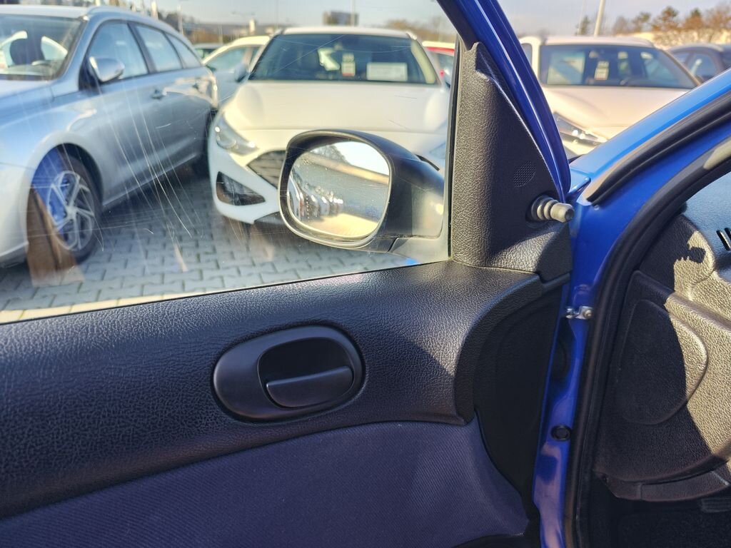 Peugeot 206 Hatchback 1,1 l 44 kw