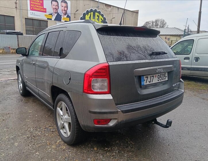 Jeep Compass Kombi 2,1 l 100 kw