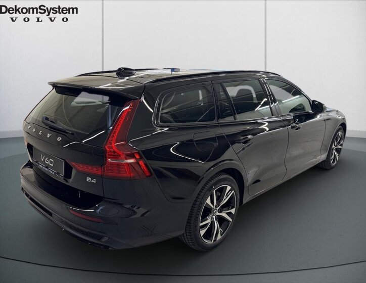 Volvo V60 Kombi 2,0 l 145 kw