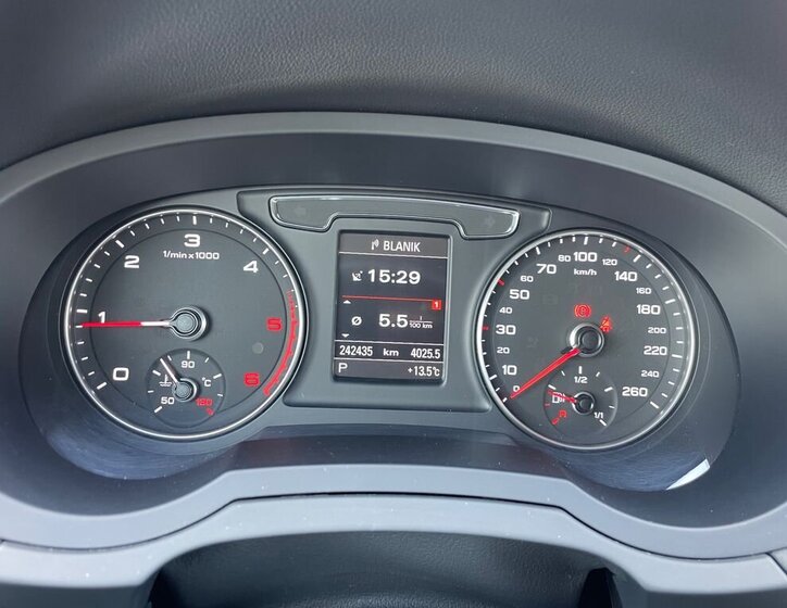 Audi Q3 SUV / Terénní 2,0 l 110 kw