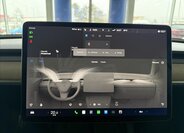 Tesla Model 3 Sedan / Limuzína 0,0 377 kw