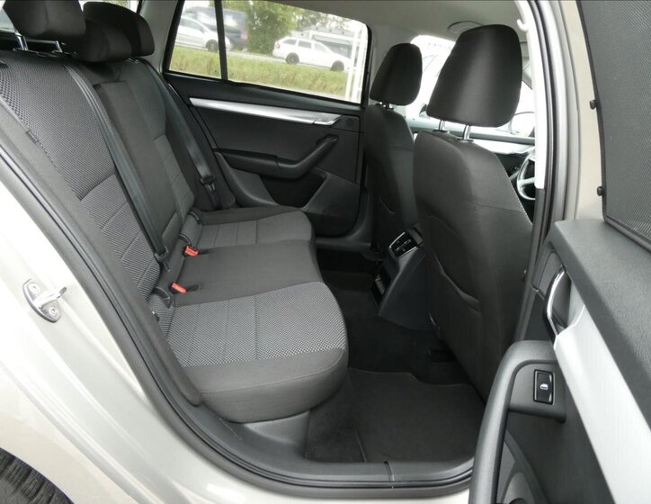 Škoda Octavia 26