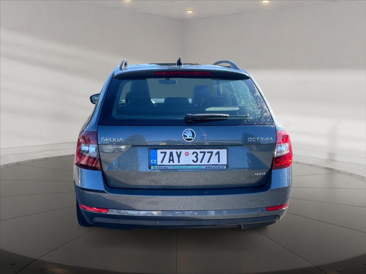 Škoda Octavia Kombi 2,0 l 135 kw