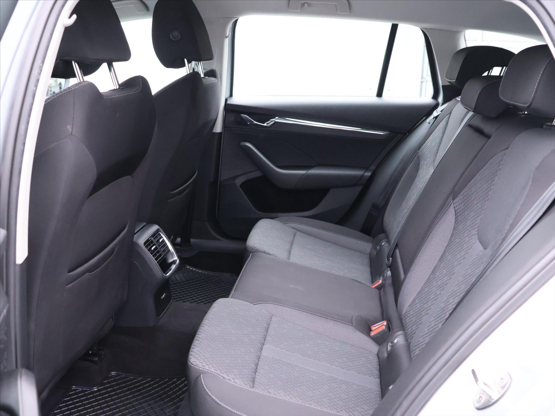 Škoda Octavia Kombi 1,5 l 110 kw