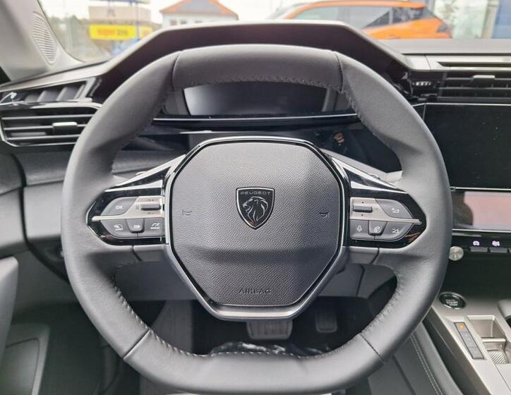 Peugeot 308 Kombi 1,5 l 96 kw