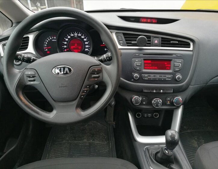 KIA Ceed 5