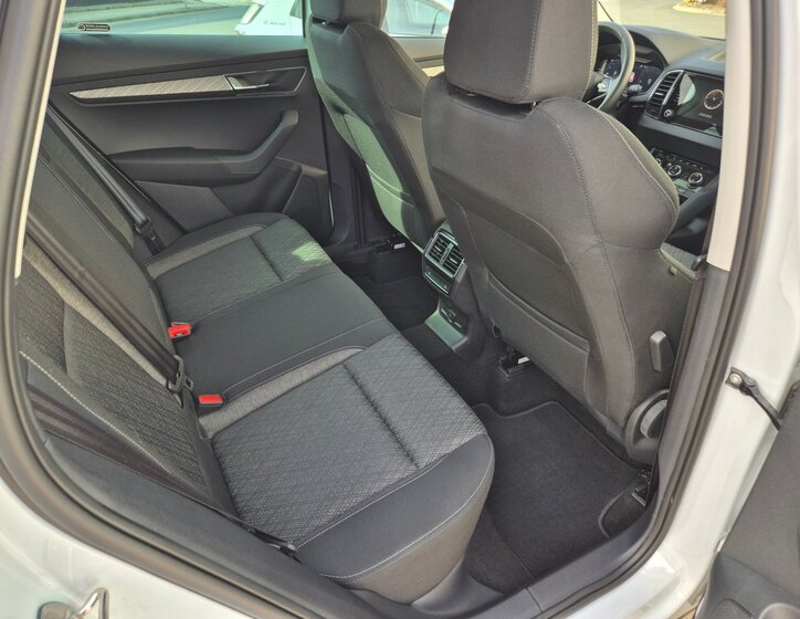 Škoda Karoq SUV / Terénní 1,5 l 110 kw