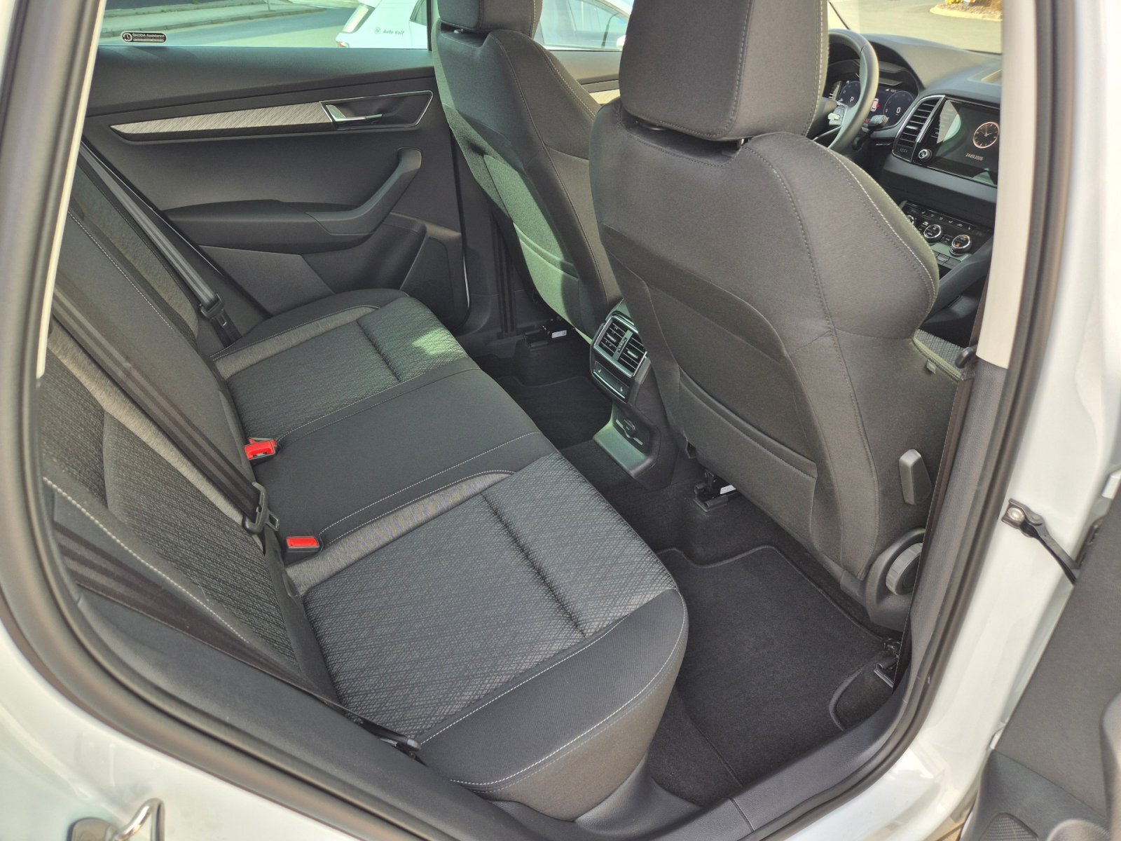 Škoda Karoq SUV / Terénní 1,5 l 110 kw