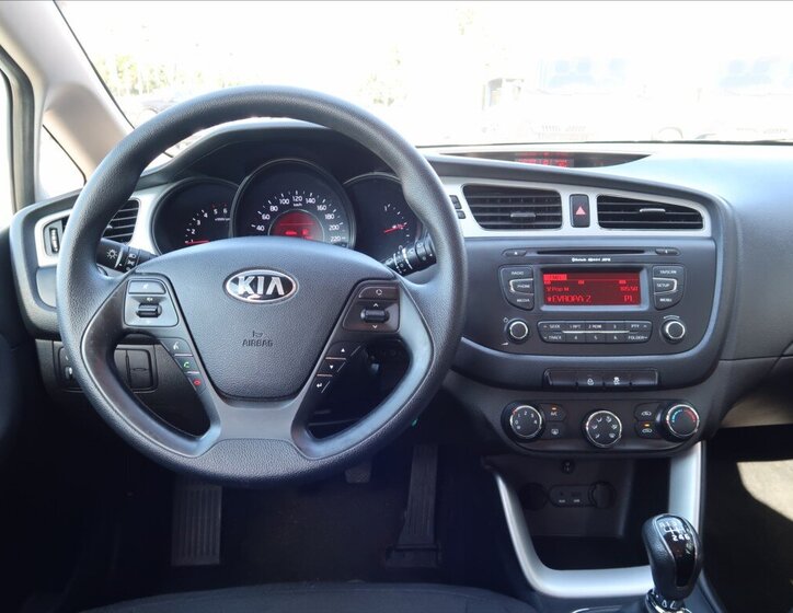 KIA Ceed Hatchback 1,4 l 66 kw