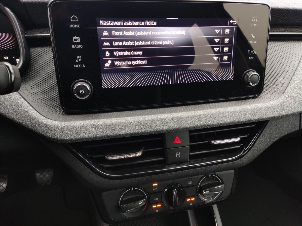 Škoda Kamiq SUV 999,0 85 kw