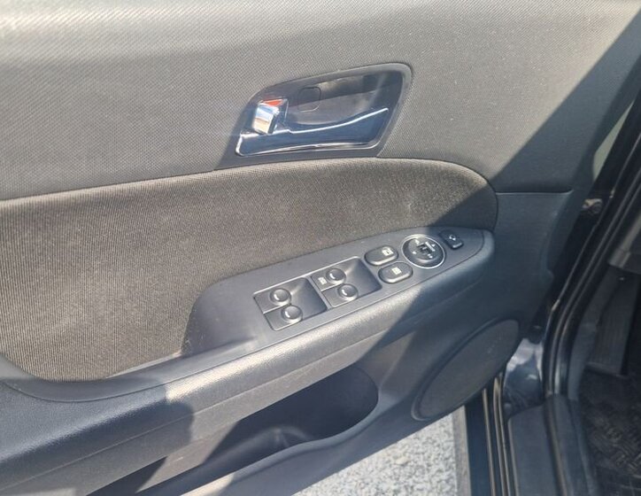 Hyundai i30 Hatchback 1,6 l 66 kw