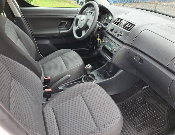 Škoda Roomster 13