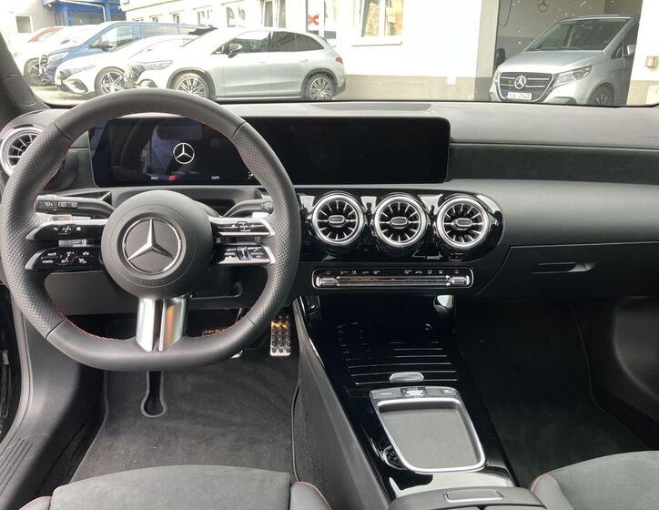 Mercedes-Benz Třídy A 11