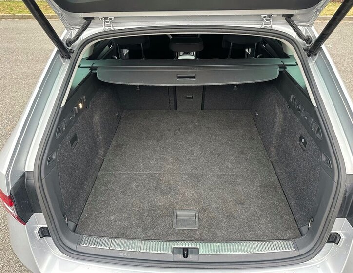 Škoda Superb Kombi 2,0 l 110 kw