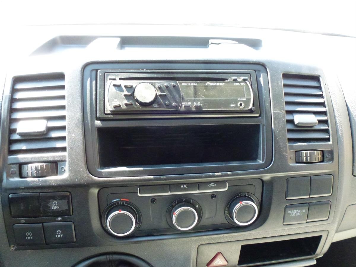 Volkswagen Transporter Skříň 2,0 l 84 kw